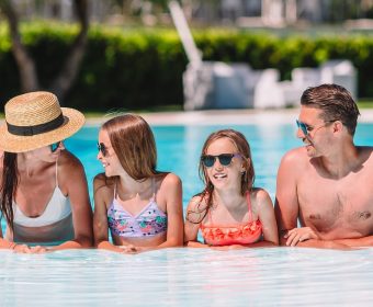 Dia Mundial da Saúde doenças que uma piscina mal tratada pode trazer hth