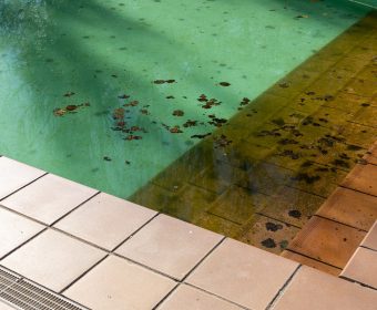 tratamento de emergência na piscina