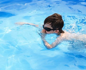 cuidados para evitar acidentes nas piscinas