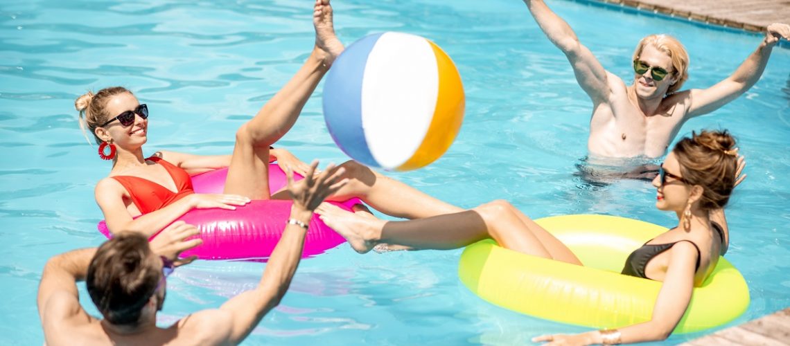 Dicas para Manter a Piscina Limpa e Cristalina