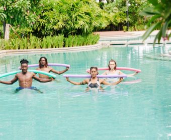 Exercícios na piscina